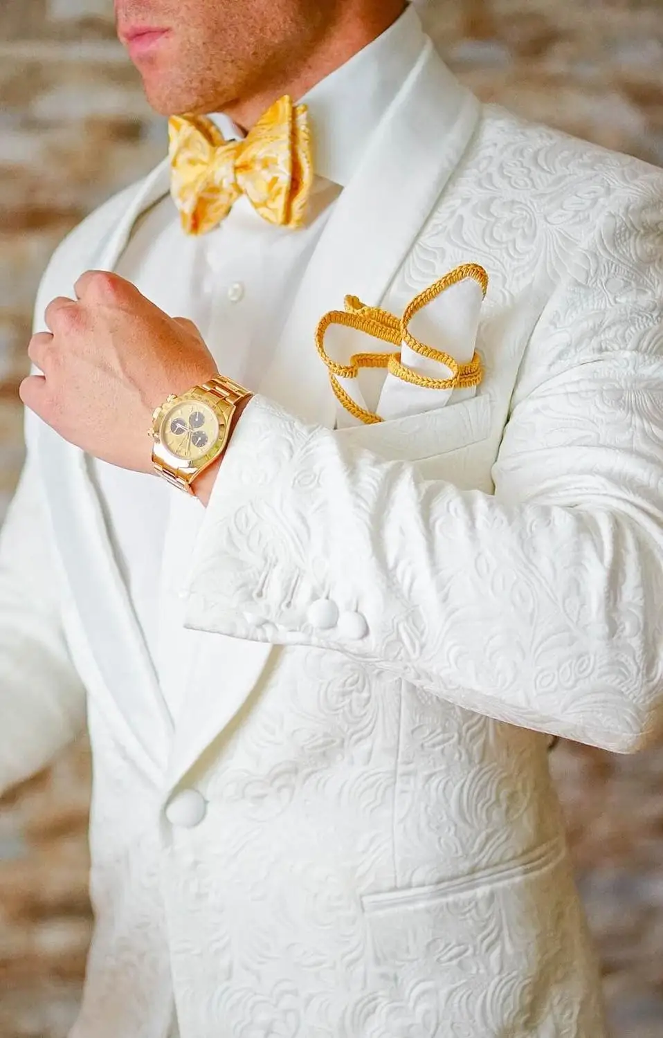 

Новинка, классический дизайн, белые смокинги для жениха с пейсли-рисунком, мужской костюм для жениха с шалью и отворотом, Свадебный Мужской ...