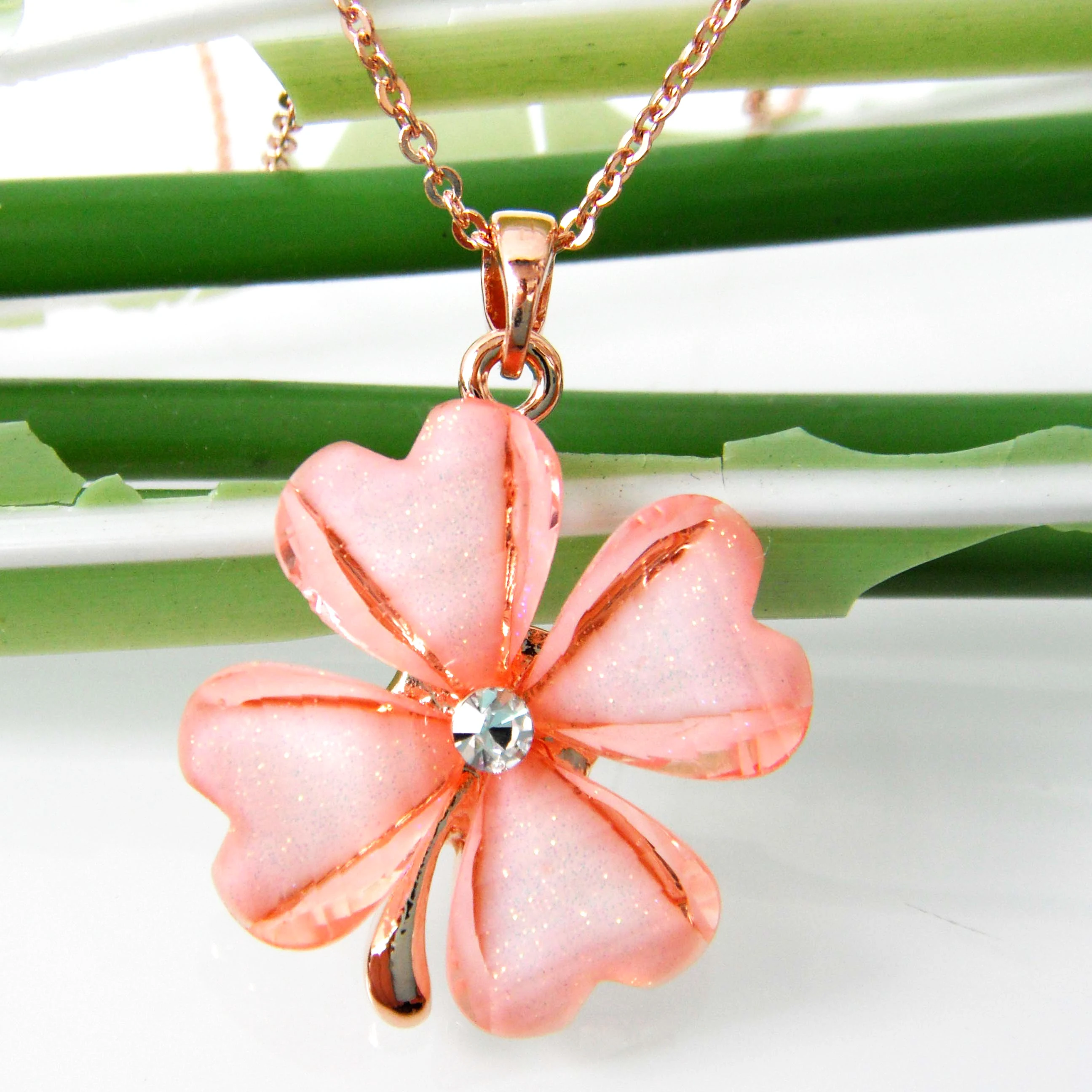 Navachi розовый прозрачный четырехлистный клевер цветок кристалл кулон ожерелье
