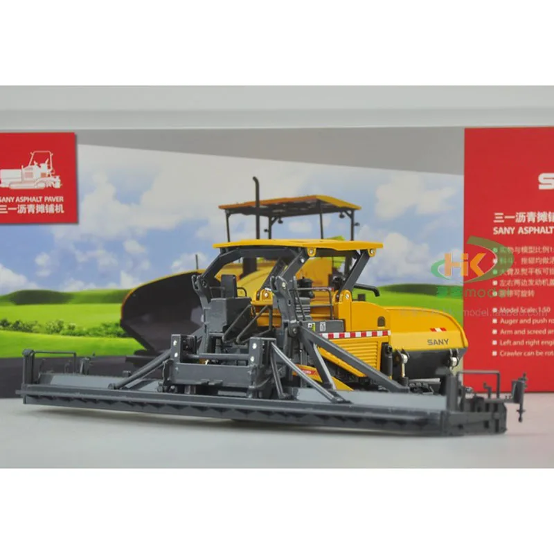 1:50 Scale Alloy Asphalt Paver Metal Engineering Machinery Model Diecast Collection Display Kids Souvenir Gifts Boys Toys Adult