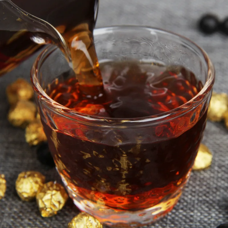 

100g/box China Yunnan Ripe Tea Gold Tin Foil Packing Gift Box Resin Tea Pu'er Tea Cream Weight loss