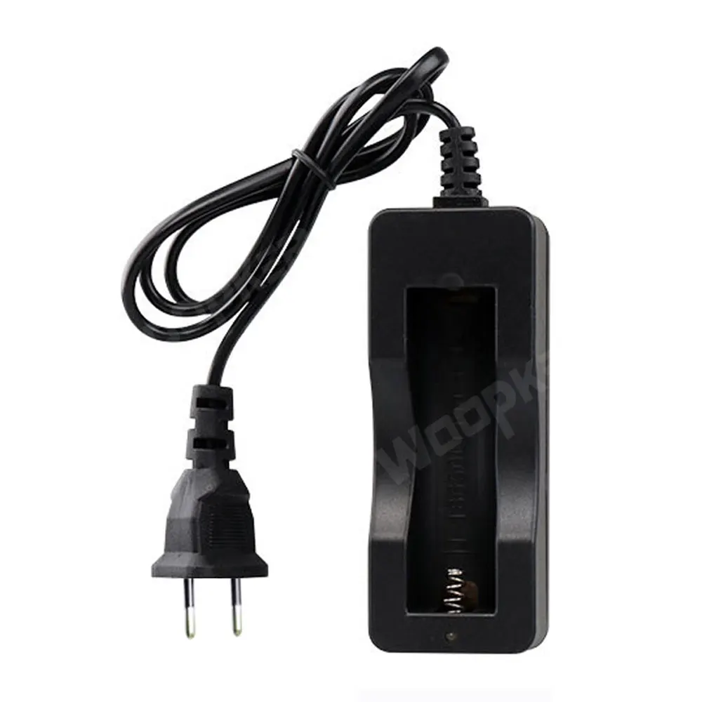 Charger 5 мВт зеленая лазерная указка высокой мощности 532 нм 303 ручка лазерный прицел фокусировка Регулируемая горящая спичка перезаряжаемая без батареи - Цвет: Charger