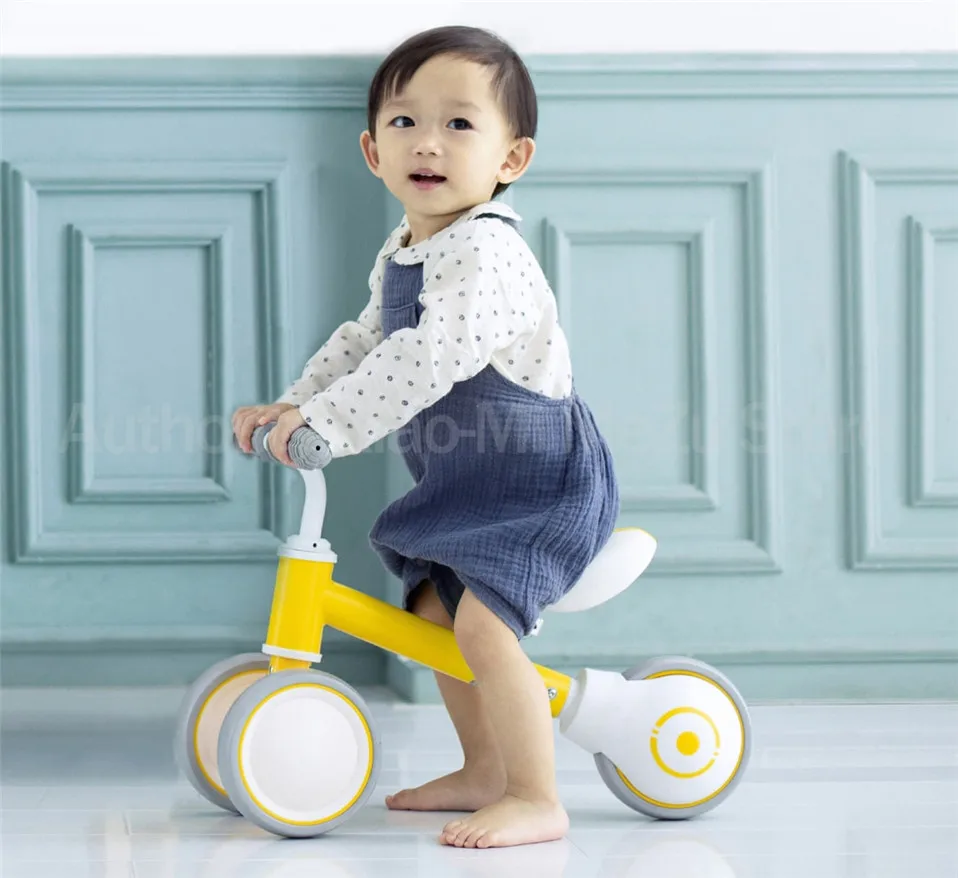 Xiaomi Kids Baby Balance Bike мальчик/девочка 1-2 лет ребенок йо-йо автомобиль без педали ходьба раздвижной велосипед езда на велосипеде на автомобиле