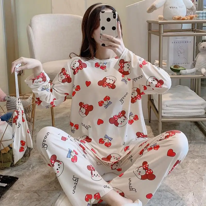 

Fashion Women's Loose Long-Sleeved Trousers Round Neck Cartoon Print Pajamas 2 / Piece Set
