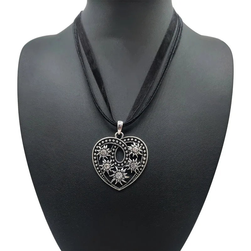 Ожерелья из античного серебра в форме сердца Очаровательные Подвески