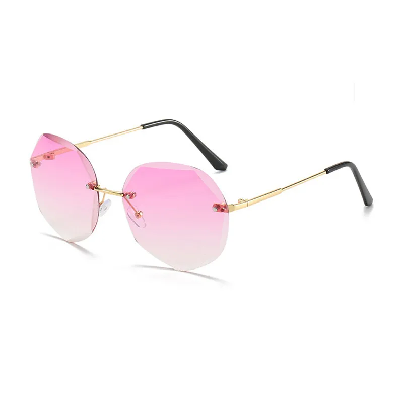 Новинка женские маленькие солнцезащитные очки квадратная прозрачная цветная