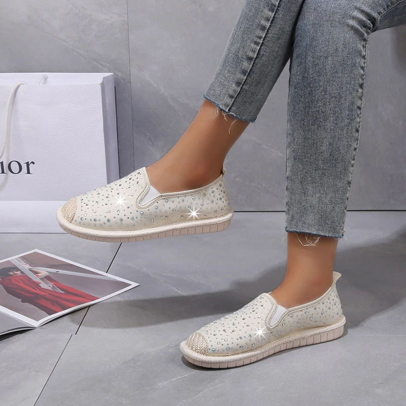 

2021 Spring New Women's Fashion Solid Color Round Toe Flat-heel Non-lace Slip-on Outdoor Non-slip Comfortable Casual Shoes
