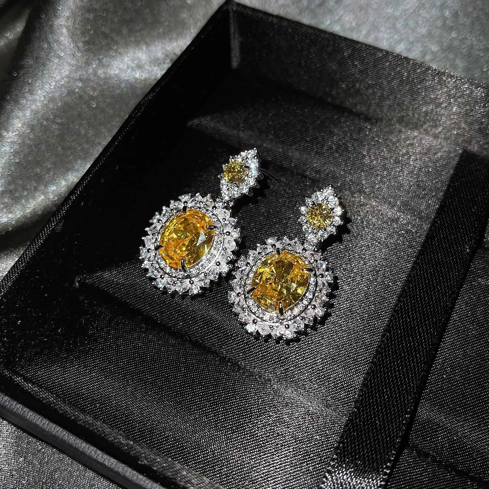 

2021 New Princess 925 Sterling Silver Crystal Flower Earrings Ring Necklace Jewelry Set Bling Pink CZ Wedding Engagement Jewelry