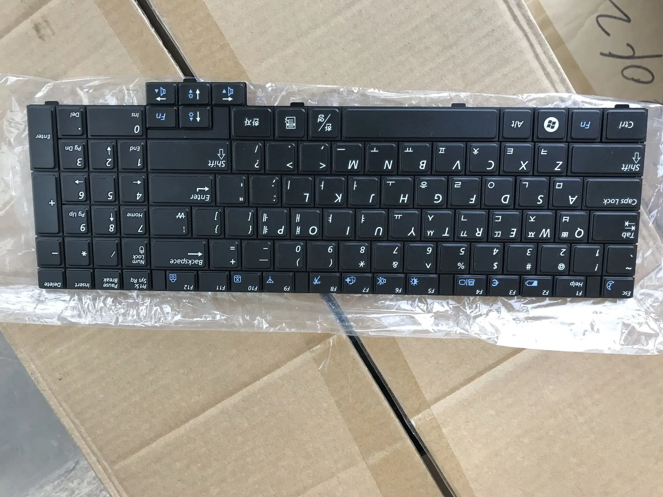 tops keyboard for SAMSUNG P580 R517 R523 R528 R530 KOREAN/arabic/RUSSIAN/US layout | Компьютеры и офис