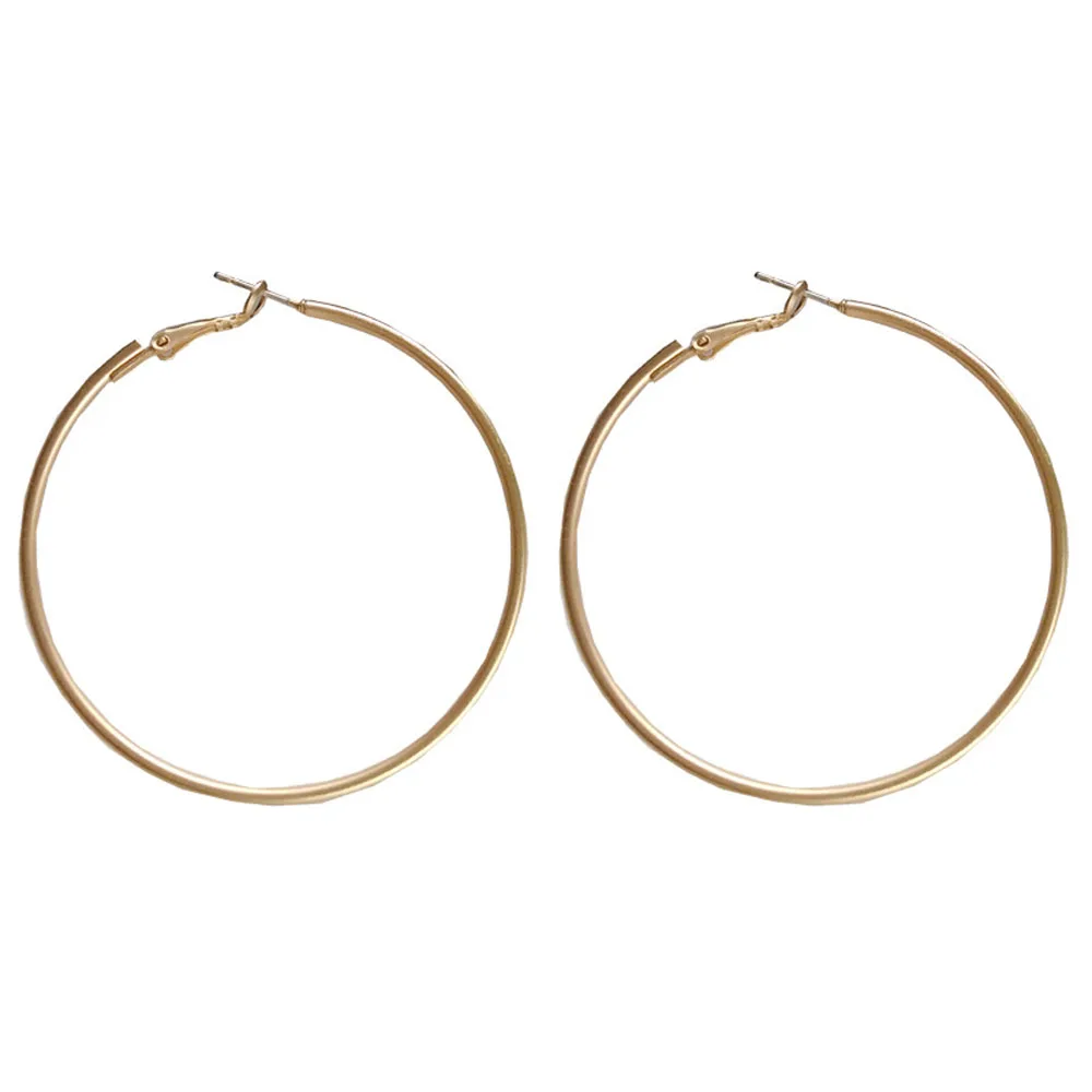 

Minimalist Style Of Creative Design Of Fashionable Women Stud Earrings Euramerican Style Fine Jewelry Gifts