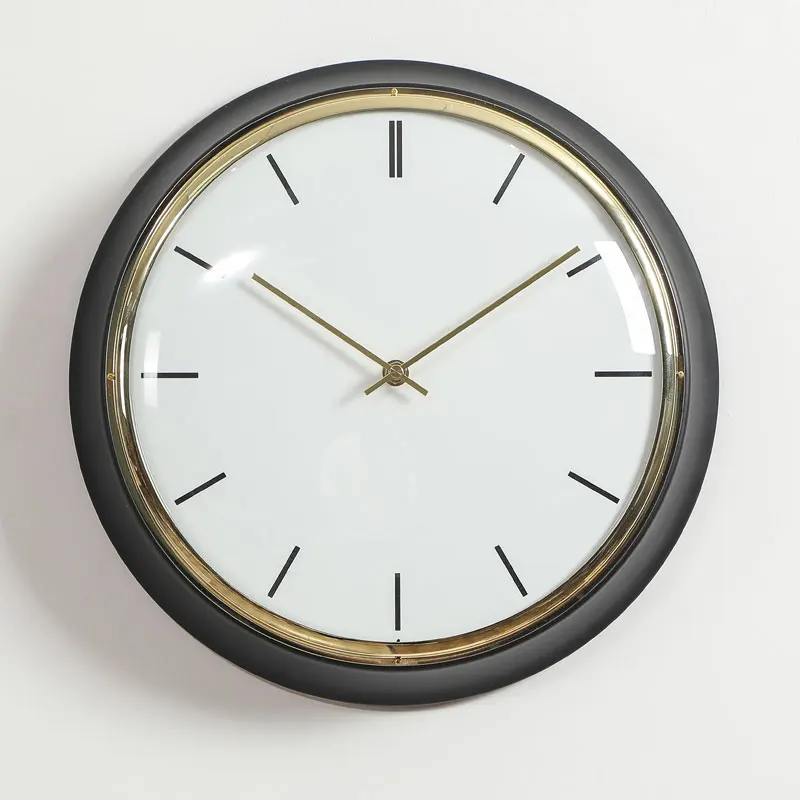 

Nordic Meatl Wall Clock Living Room Creative Luxury Wall Clock Watch Home Bedroom Silent Gift Relogio De Parede Home Decor FZ633