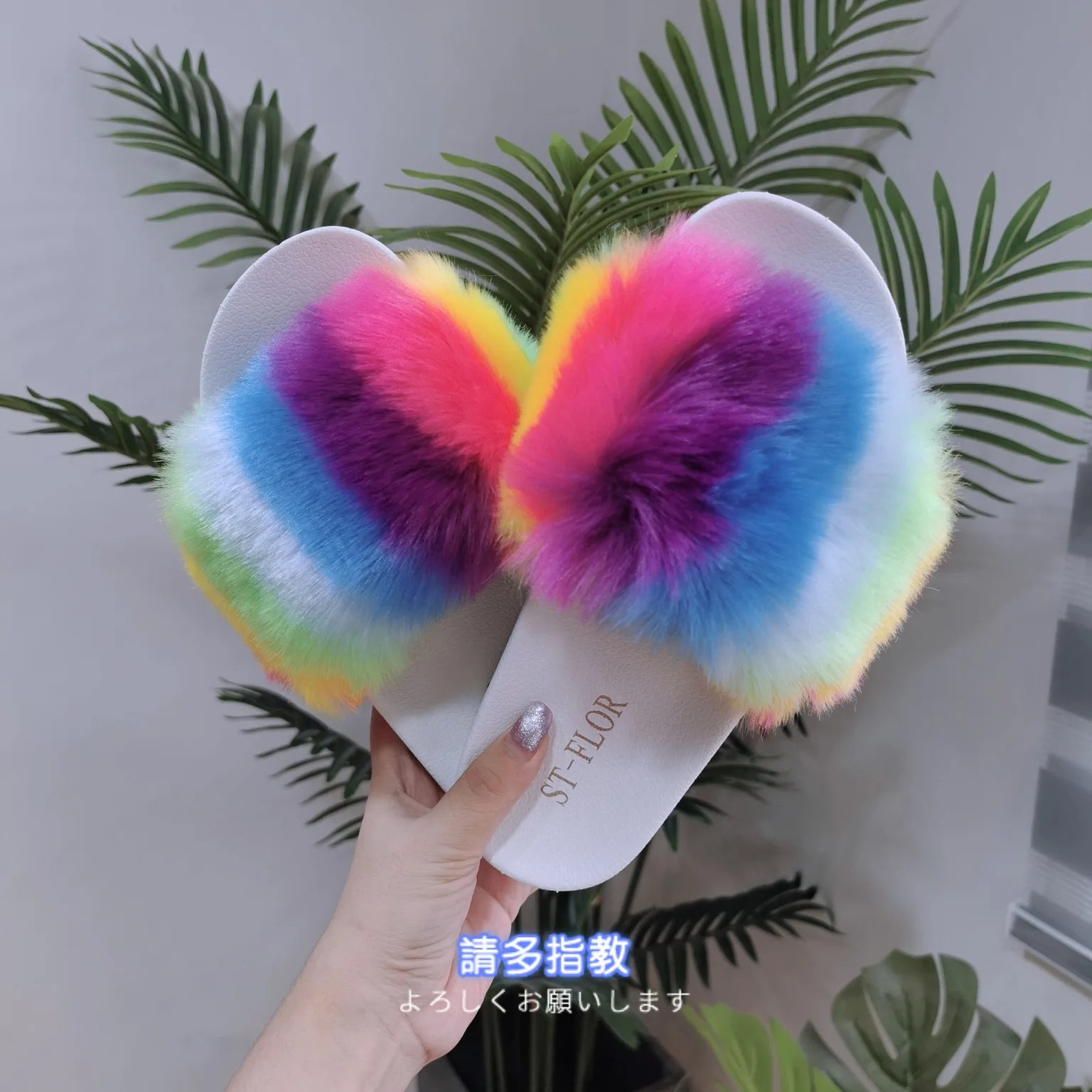 

European and American fashion color diamond wool pad-dyed pattern one-line sandals for women to wear chinese slippers