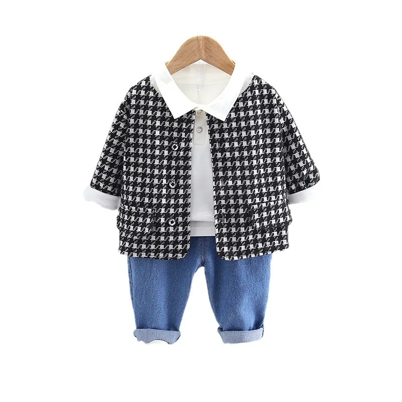 

Новинка, осенняя модная одежда для маленьких мальчиков, Детская клетчатая куртка, футболка и брюки, 3 шт./компл., весенний повседневный костюм для малышей, детская спортивная одежда