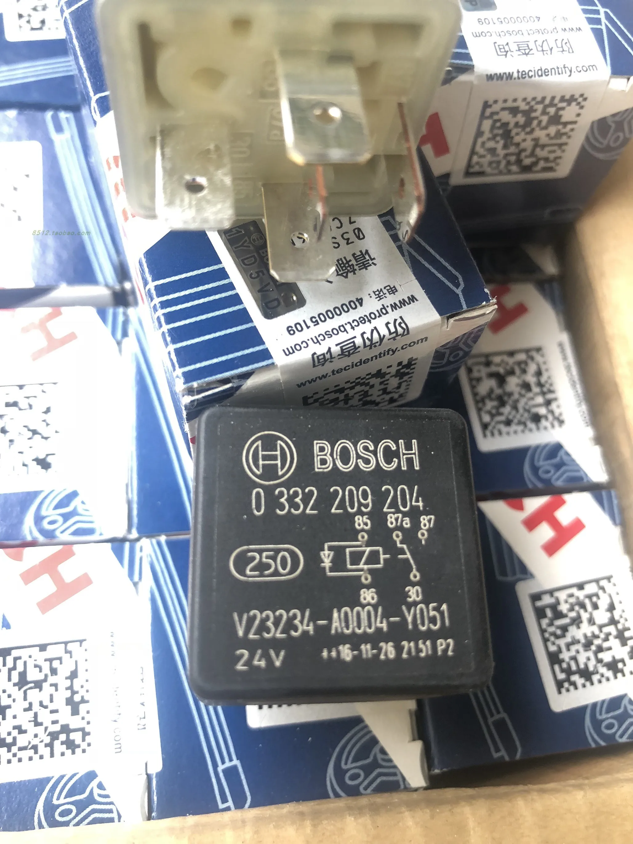 

New Genuine Original Relay 0332209204