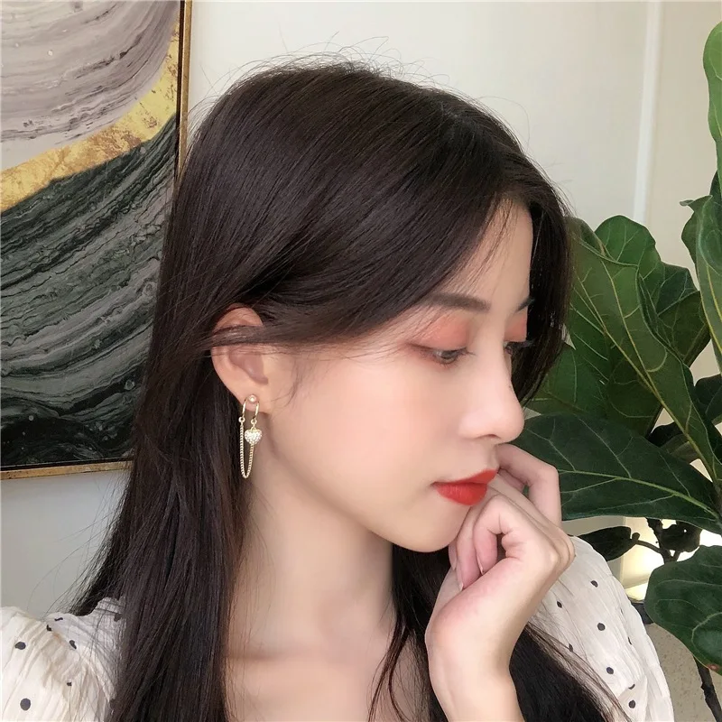 

Unusual CZ Hearted Link Chain Earring with Stone Tassel Chain Jewelry Brilliant Crystal Piercing Earings Pin bijoux orientales