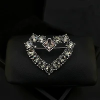 dark shiny retro love brooch for women suit heart brooches high end neckline bow tie rhinestone jewelry corsage pin accessories