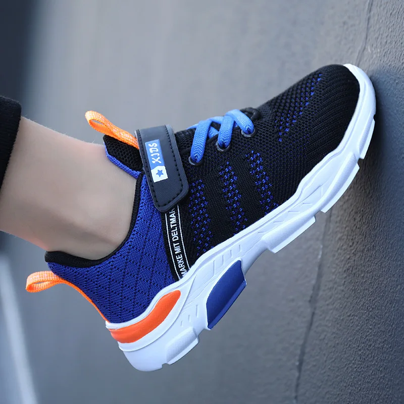 

Детские модные кроссовки для мальчиков и девочек, сетчатая теннисная обувь, дышащая Спортивная обувь для бега, легкая детская повседневная ...