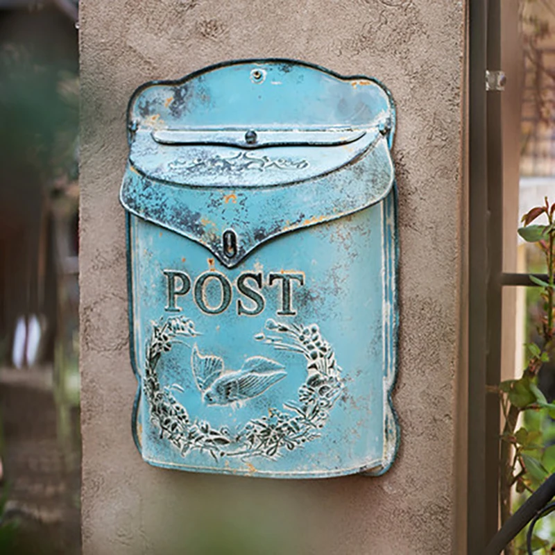 

Distressed Retro Handicraft Metal Mailbox Wall Decor
