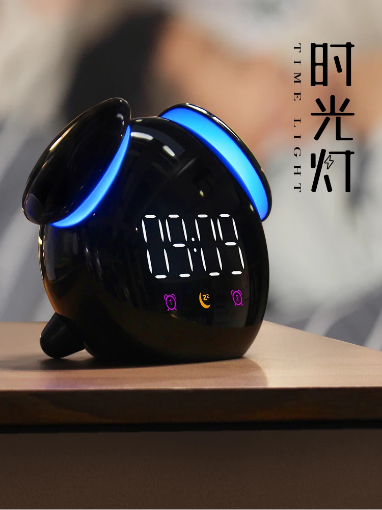 Прикроватные часы бесшумные светящиеся электронные будильник