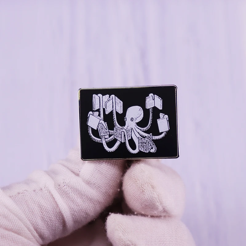 Осьминог книги для чтения эмалированная брошь значок Новинка Морская жизнь