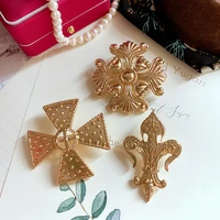 hoseng windmill golden embossed alloy brooch fashion vintage women man party wedding coat suit jewelry pin accessories hs_8367
