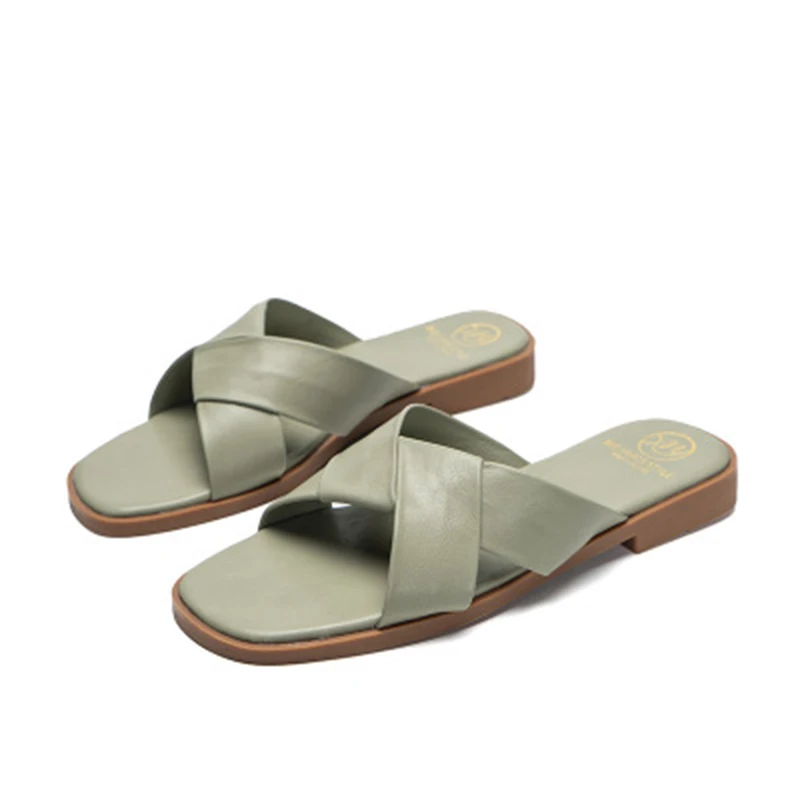 

Summer New Ladies Lightweight Candy Color Soft Bottom Outer Wear Flat Bottom All-match Casual Lady Beach Sandals And Slippers