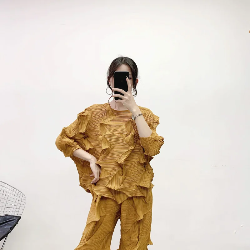 yellow top 2 шт. наряды для женщин Miyake складки пожалуйста однотонный повседневный комплект пуловер футболка длинные широкие брюки осенний модный костюм - Цвет: yellow top
