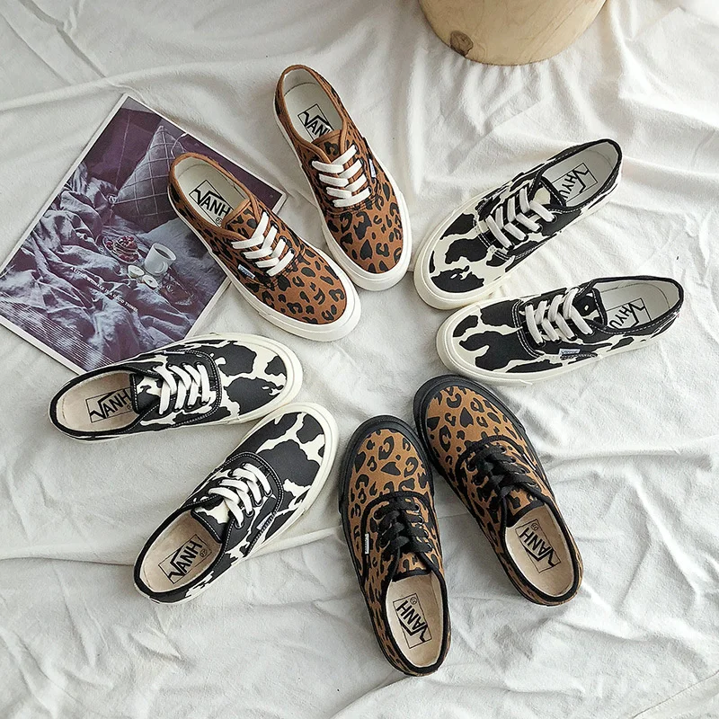 

Women Canvas Shoes Leopard Lace Up Lady Sneakers Platform Shoes Comfortable High Quality Thick Bottom Vulcanized Shoes Women