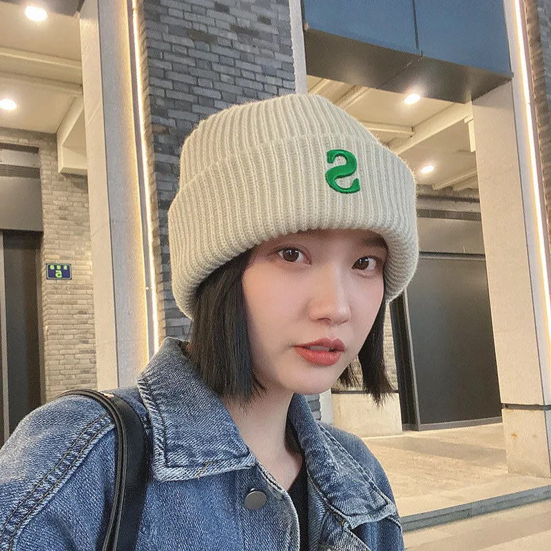 

Women Bucket Hat Autumn Korean Letter Solid Color Cap Japanese Windproof and Warm Men's Caps Fashion Casual Cycling Running Hat