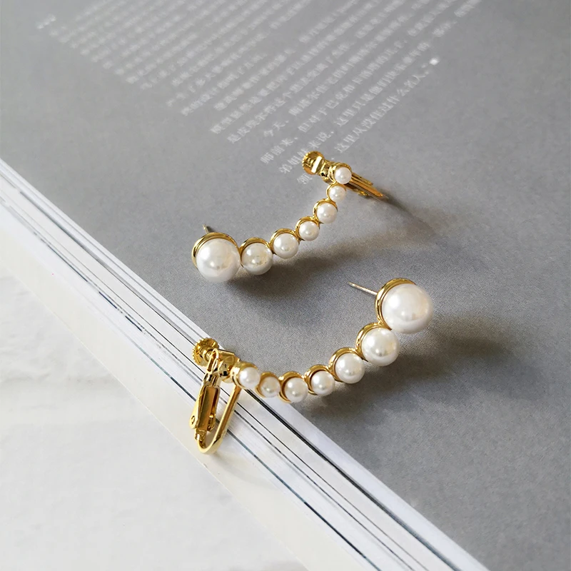 Серьги-гвоздики Peri'sBox из 2019 золота с жемчугом разных размеров круглые серьги