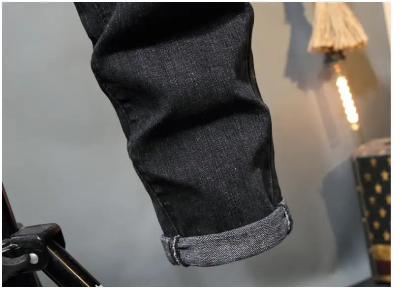 Autumn mens jeans black embroidered stretch men's trousers штаны мужские European and American style slim washed pants