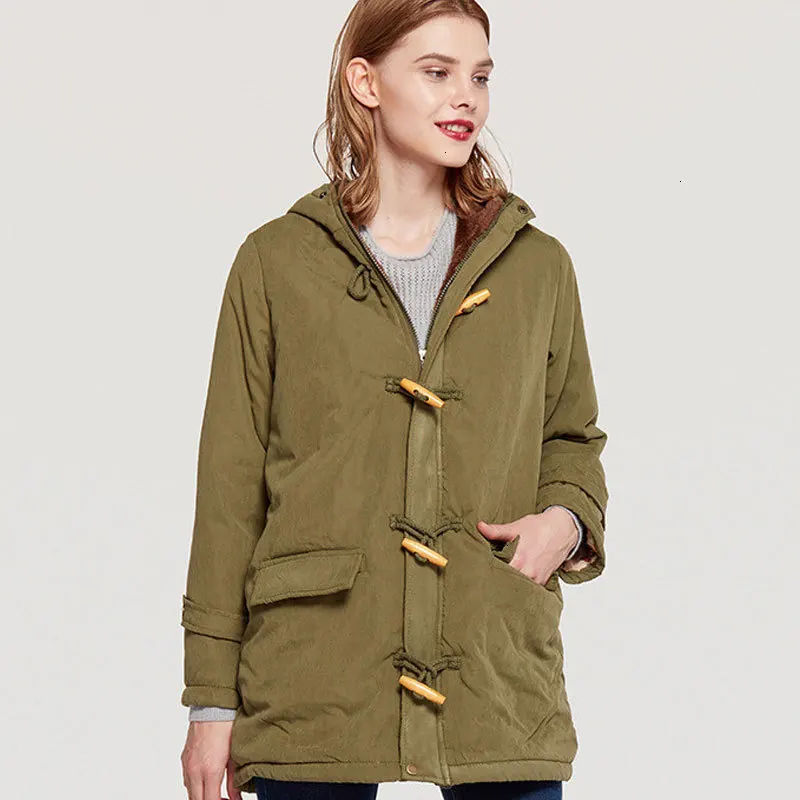 Новая зимняя Женская куртка из овечьей шерсти с роговыми пуговицами длинное