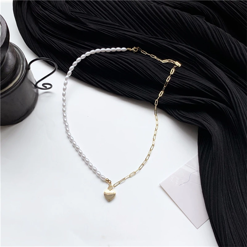 

New fashion retro metal chain pearl heart necklace, South Korea's new women's clavicle chain 2020 new jewelry