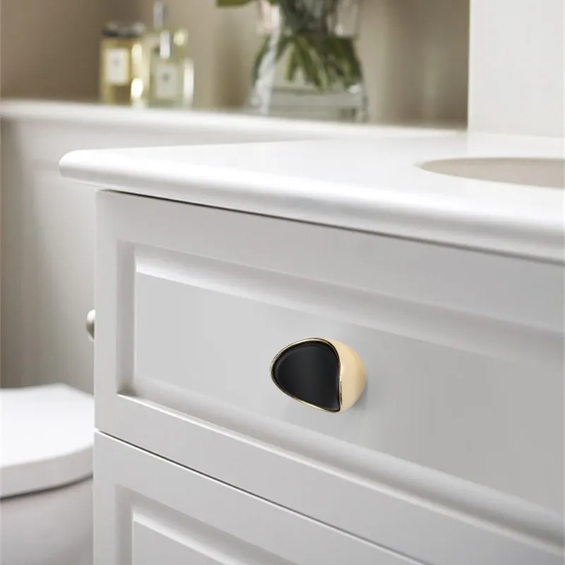 KK&ampFING New Design Nordic Light Luxury Gold Cabinet Door Handles Simple Shoe Wardrobe Wine Drawer Knobs | Обустройство дома