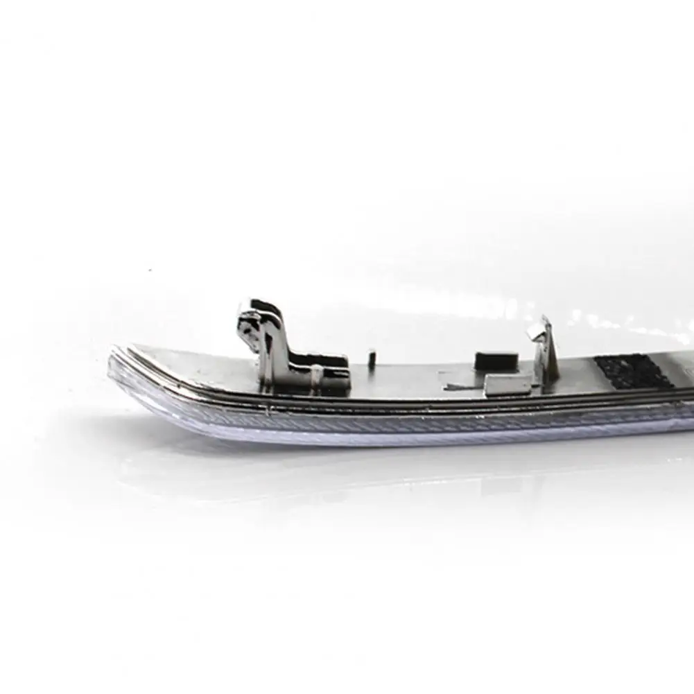 

Side Marker Reflector Dust-proof Car Accessory ABS Front Bumper Right/Left False Light Reflector 63147187088 63147187087 6314717