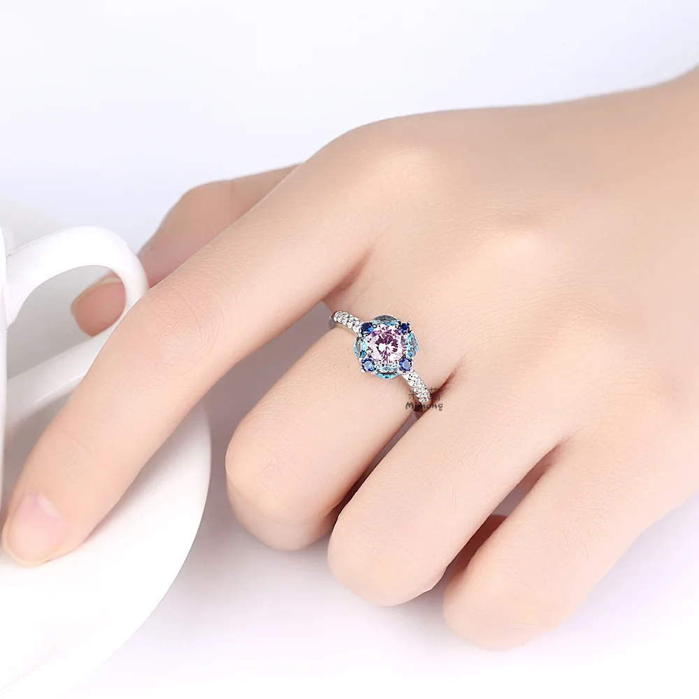 

V16 Creative three-color diamond ring in Europe and America