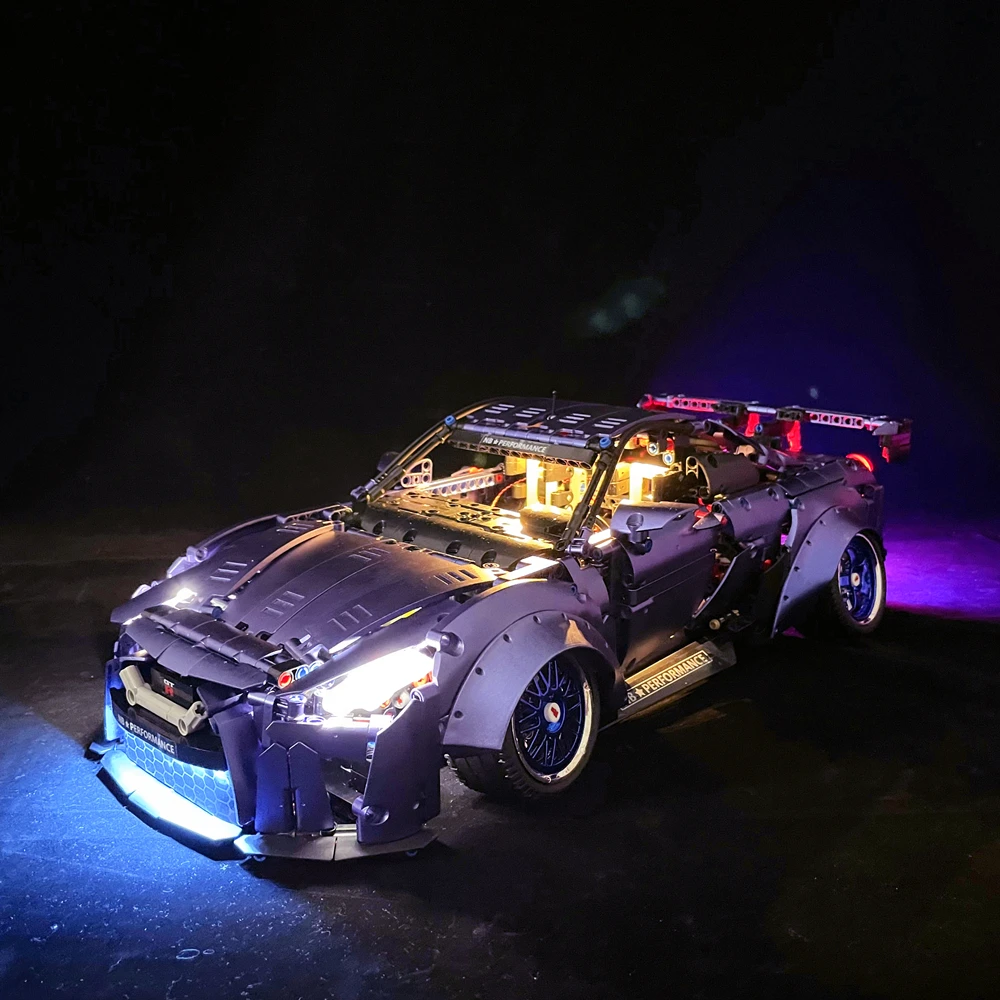 В наличии Ниссан GTR спортивный автомобиль с LED-подсветкой и технологией управления через приложение MOC 25326 аксессуары строительных блоков Креативные кирпичные игрушки.