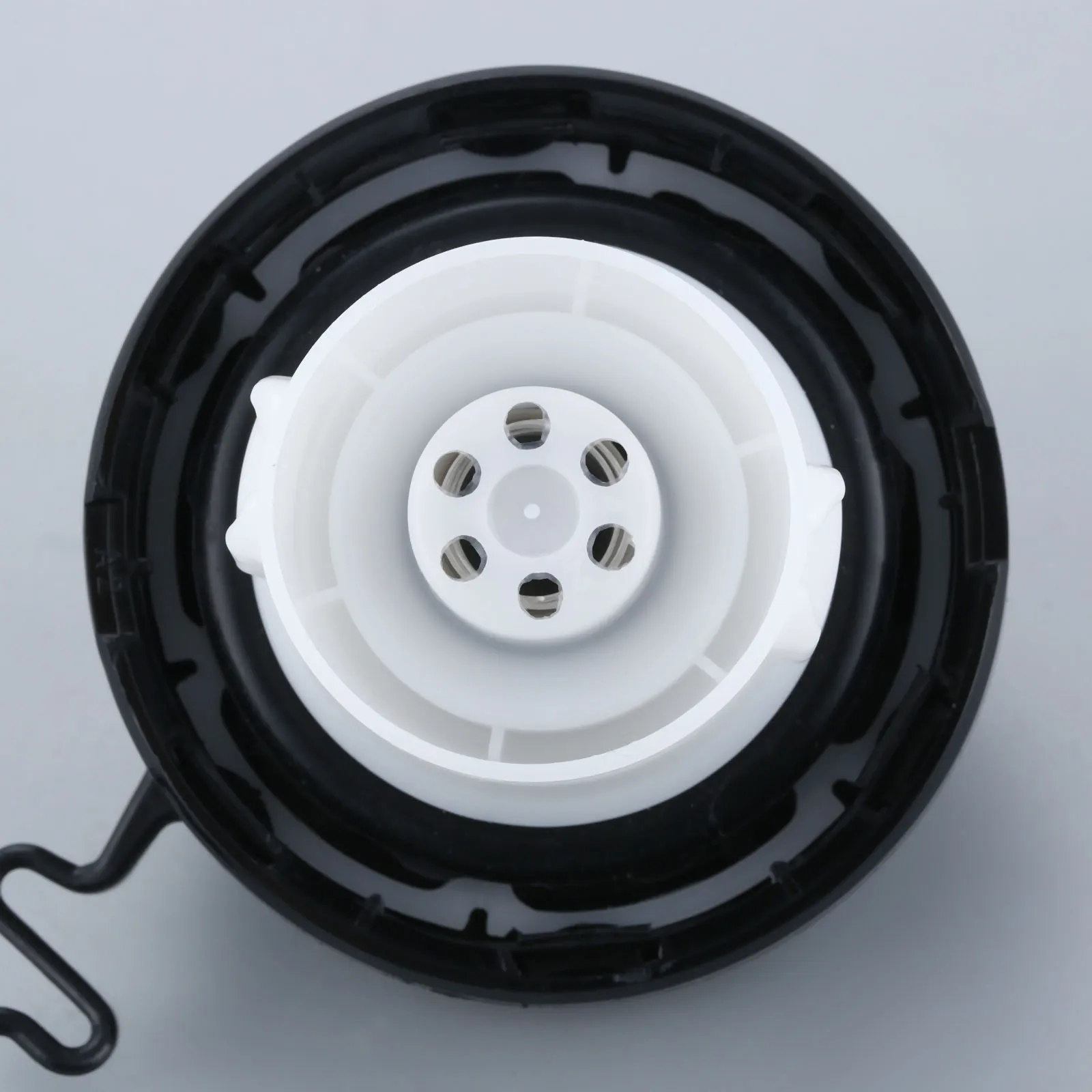 Бензобак для топливного бака 77300 33070 1 шт. подходит Scion Toyota Corolla 4runner Avalon Camry Highlander