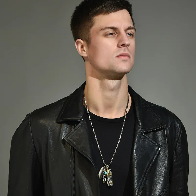 

Feather Personality Men's Hip-hop Jump Di Stainless Steel Necklace Street Hipster Nightclub Titanium Steel Sweater Chain