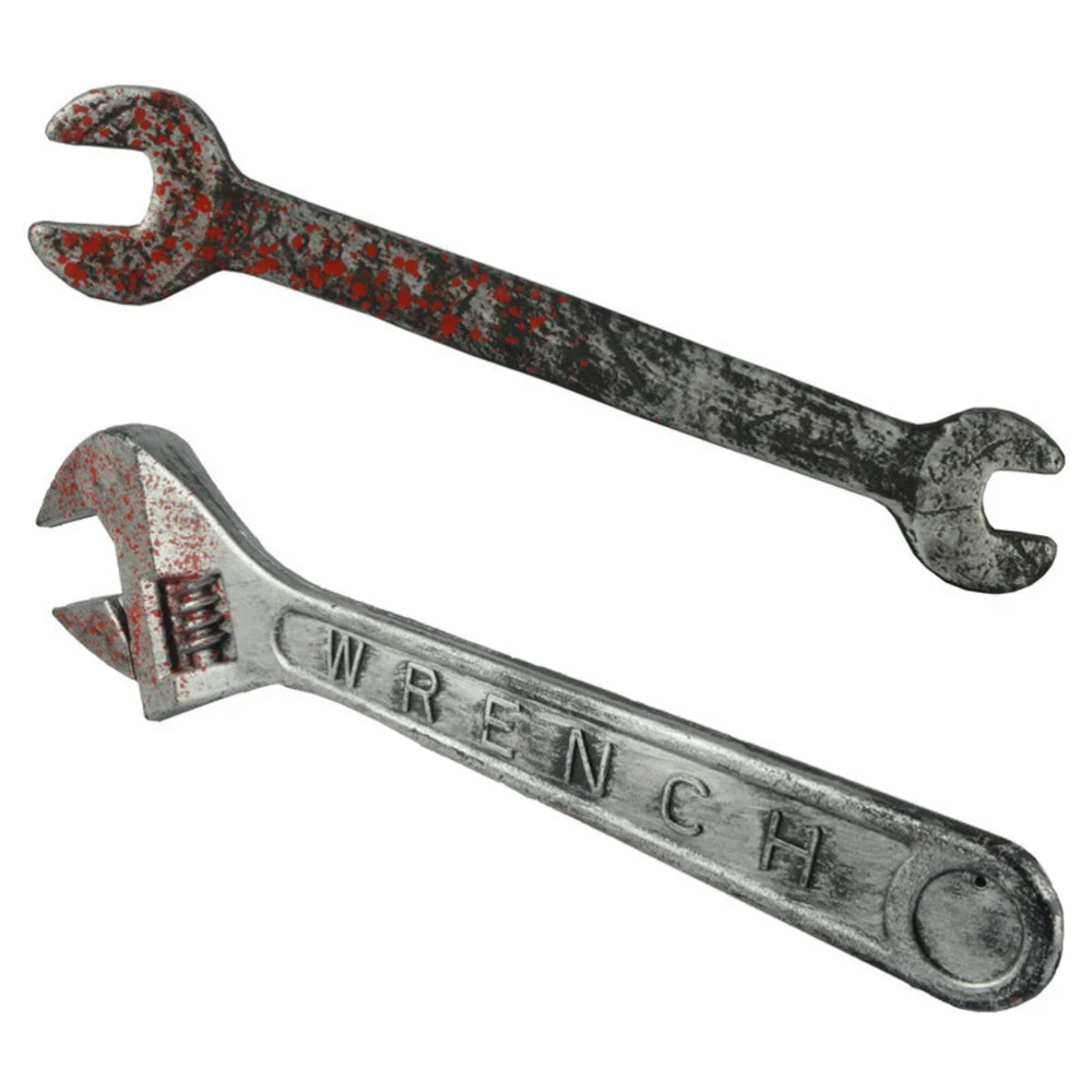 

2pcs Bloody Wrench Tricky Fake Wrench Haunted House Prop