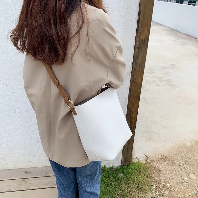 

fashion large capacity bucket bag designer women shoulder bags luxury pu leather crossbody bag female simply panelled big purses