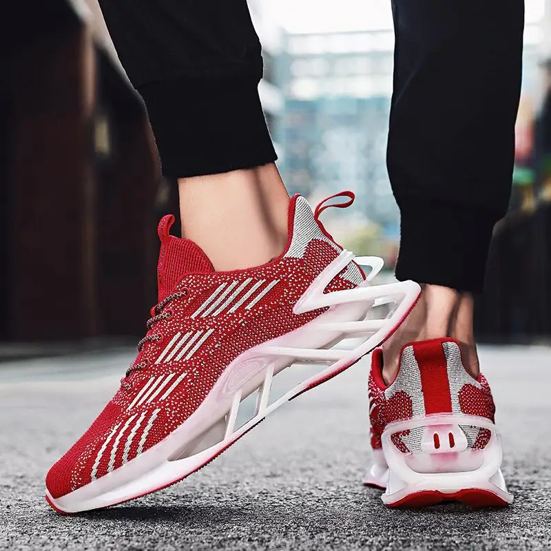 

Classic Men's Blade Running Shoes Explosion Gypsophila Flying Woven Tide Shoes High Quality Comfortable Cushioning Men Sneakers
