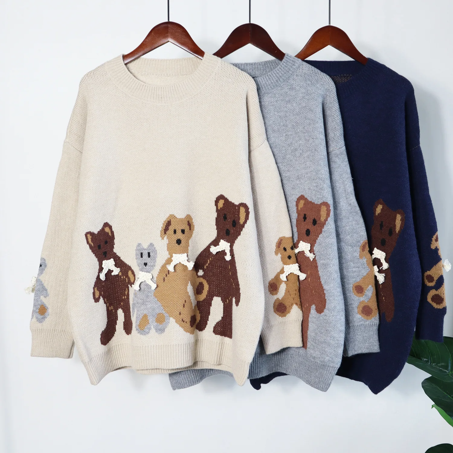 

Cartoon Bear ~ Lovely Pullover Sweater Women's Knitwear Top