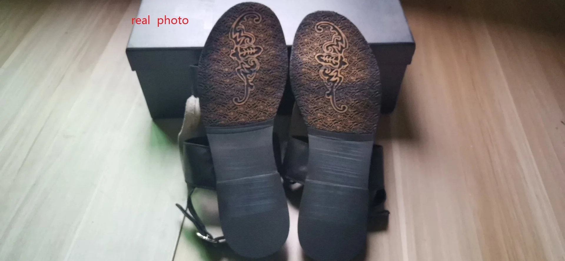 Сандалии мужские с бахромой и заклепками удобные лоферы из натуральной кожи на