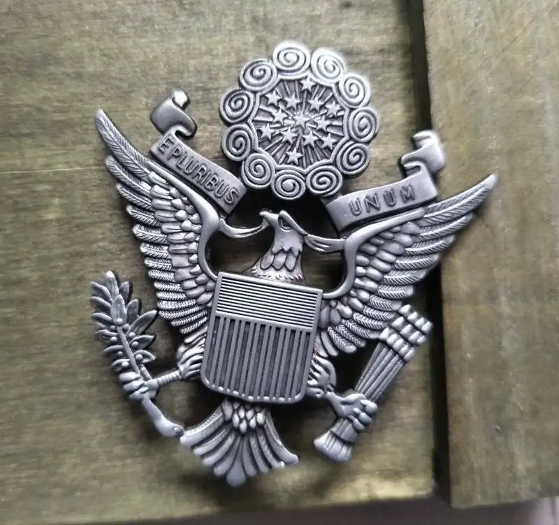 WWII США армейский E PLURIBUS UNUM Орлиный гребень шапка с эмблемой значок Униформа