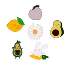 Милые эмалевые заколки с лимоном, Персиком, авокадо, цветами, маргаритками, фруктами, женская джинсовая рубашка, разноцветные украшения, подарок для детей