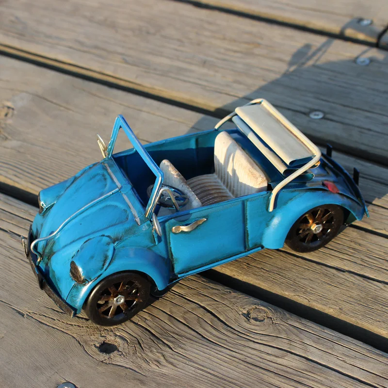 

Модель внедорожника-трансформера, старинная модель автомобиля из кованого металла, игрушечные машинки под давлением