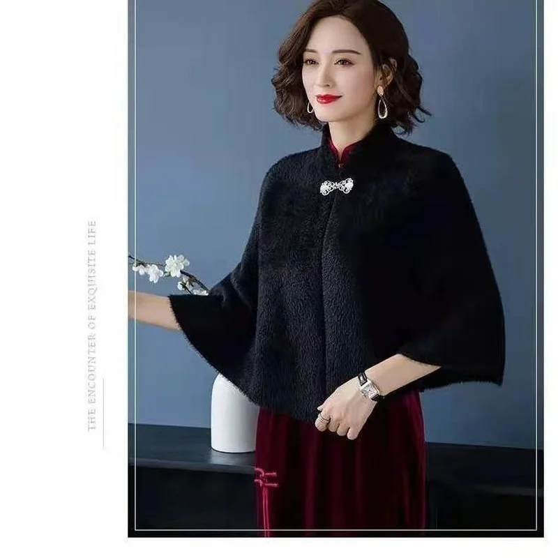 2021 Autumn/winter Pure Color Fashion Wool Blends Ponchos Shoulder Clasp Women's Short Cape Coat Cloak Gothic Shawl Cardigan