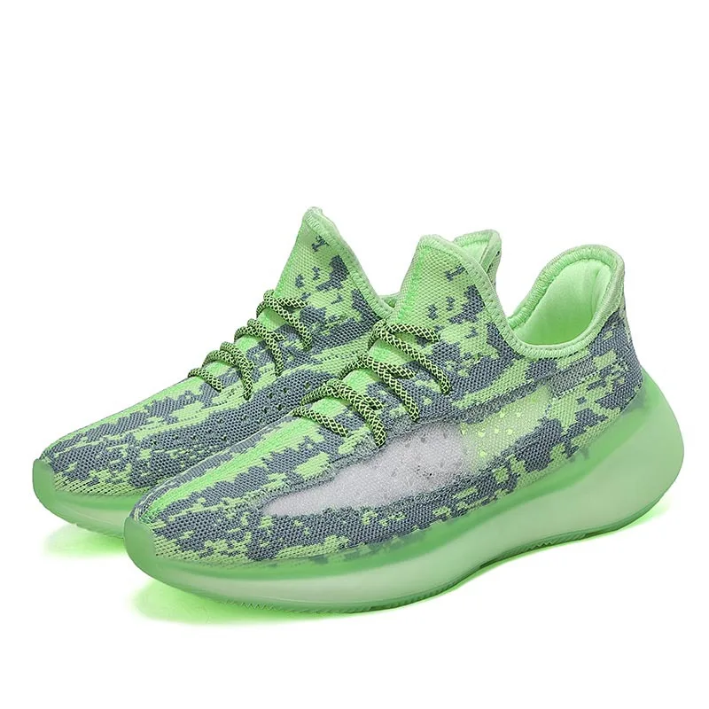 

2021 Flying Woven Breathable Mesh Running Shoes Couple Shoes Comfortable Soft Sole Training Shoes Top Quality Version
