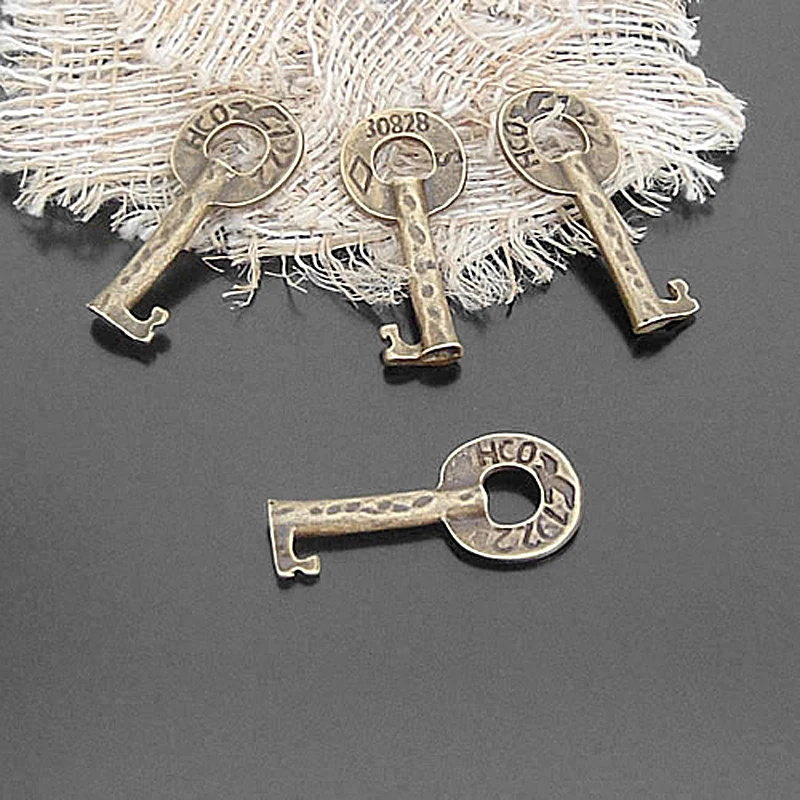 

(20940)20PCS 36x16MM Antique Bronze Zinc Alloy Key Charms Pendants Diy Jewelry Findings Accessories Wholesale