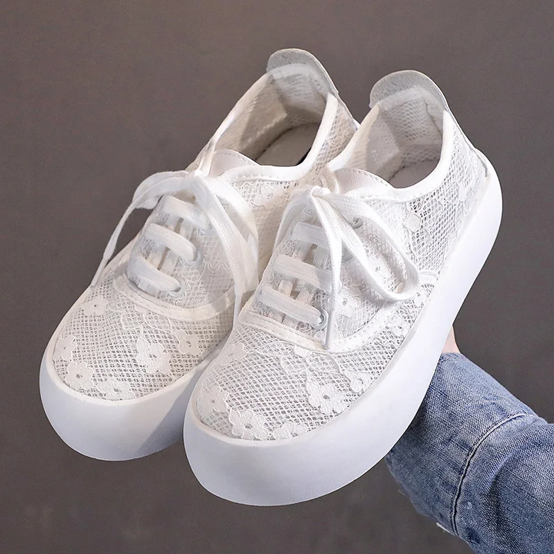 

Women Shoes 2021 Fashion Summer Casual White Shoes Cutouts Lace Canvas Hollow Breathable Platform Flat Shoes Woman Sneakers